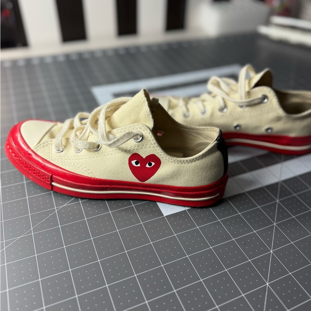 Cream and Red Heart Low-Top Converse Sneakers